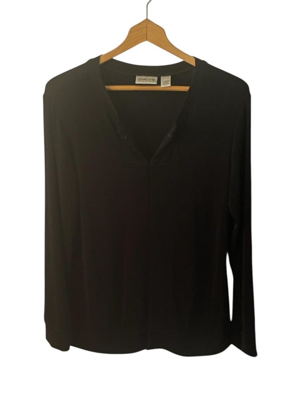 F7- black cardigan more rough silky material Chicos size1